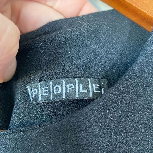 People Black 3/4 sleeve dress Sz Small - Picture 4 of 11